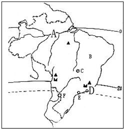 读巴西地区图,完成下列问题:(1)地形区名称:A ,