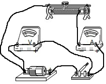 某同学做测定电源的电动势和内阻实验.(1)他